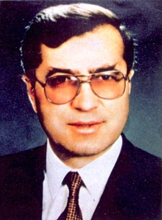 Ölüm yıldönümünde liderimiz Dr. Sadık Ahmet’i sevgi ve saygıyla anıyoruz